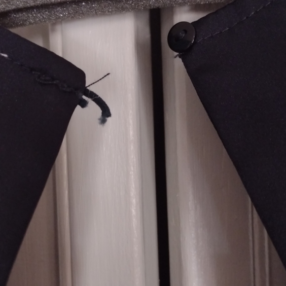 Ellane Rose Long Sleeve Top - Picture 3 of 5